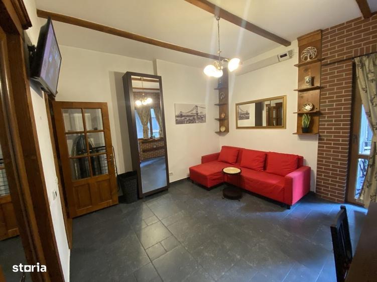 Apartament cu 2 camere decomandat în Universitate