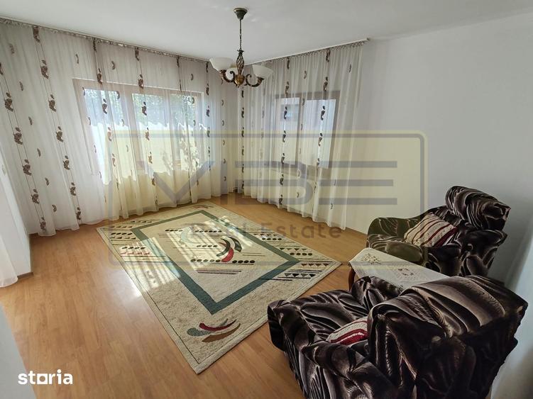 Casă cu 5 camere cu Teren 400 Mp în Cug