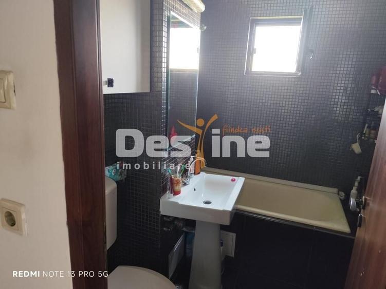 Apartament cu 4 camere decomandat, mobilat în Nord