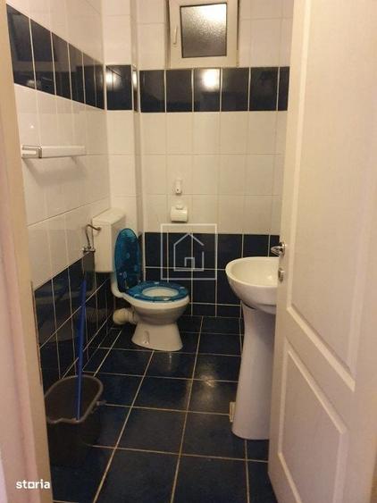 Apartament cu 3 camere decomandat în Piața Cluj
