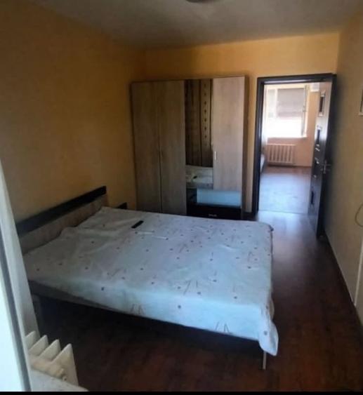 Apartament cu 2 camere semidecomandat în Tomis III