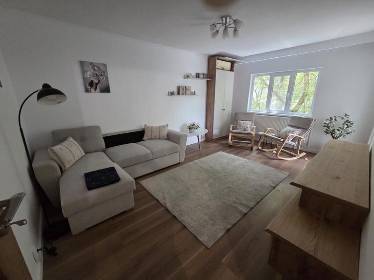 Apartament cu 2 camere decomandat în Militari
