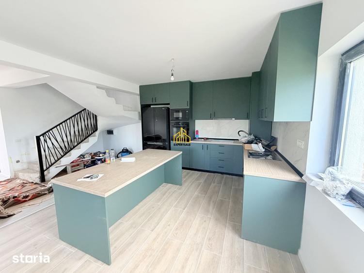Casă cu 4 camere cu Teren 250 Mp în Clinceni
