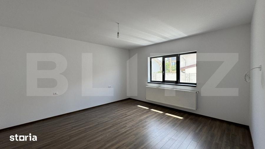 Casă cu 4 camere cu Teren 330 Mp în Podari