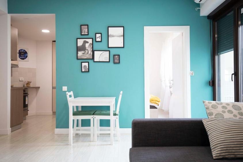 Apartament cu 2 camere semidecomandat în Calea Victoriei