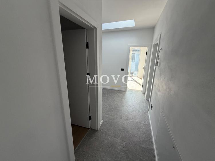 Apartament cu 4 camere decomandat în Giroc
