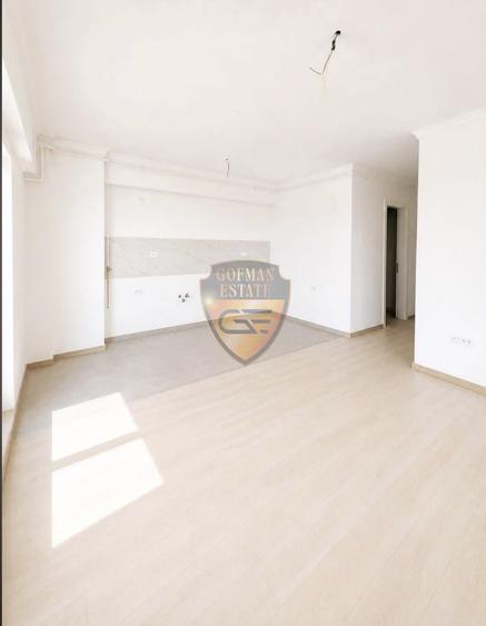 Apartament cu 3 camere decomandat în Energia