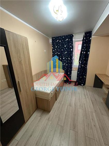Apartament cu 3 camere decomandat, mobilat în Militari
