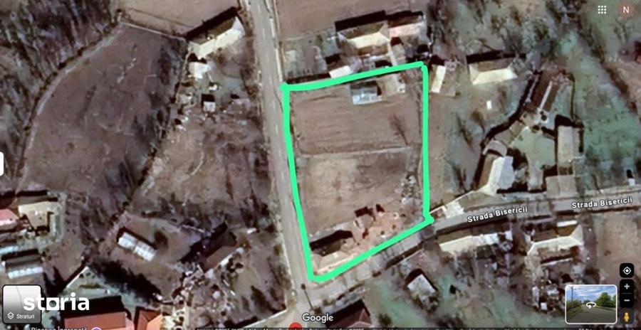 Teren de 2360 mp, în Istria