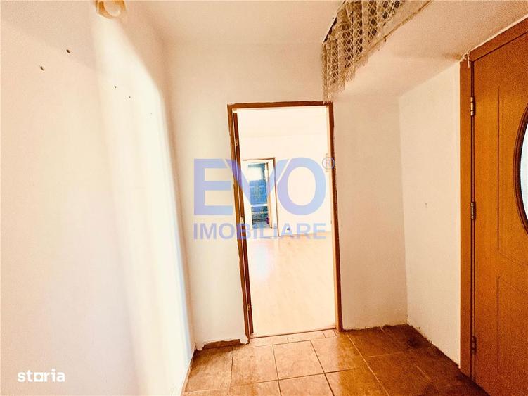 Apartament cu 2 camere semidecomandat în Canta