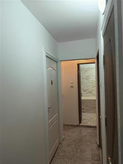 Apartament cu 3 camere decomandat în Dristor