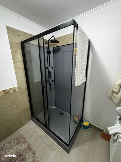 Apartament cu 3 camere în Luna