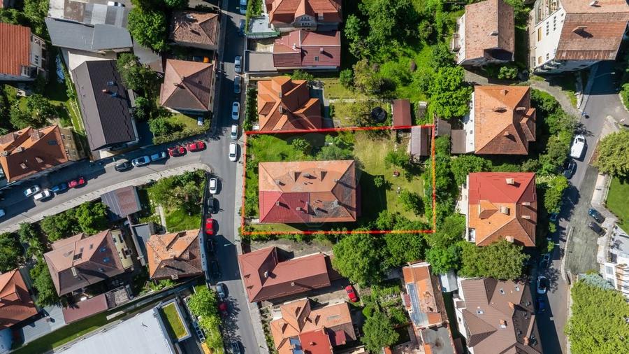 Apartament cu potențial investițional pe Dealul Cetății – Brasov - 35