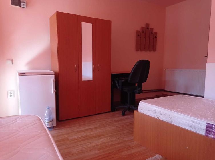 Garsonieră decomandată în Bartolomeu