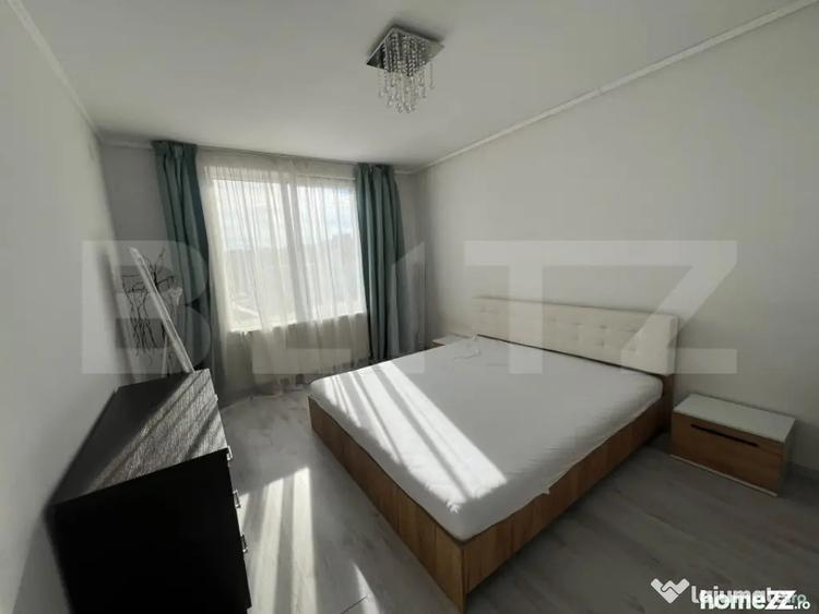 Apartament cu 3 camere semidecomandat în Florești