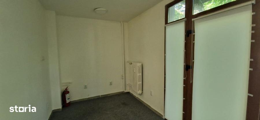 Spațiu comercial, de 31 mp, în Tătărași