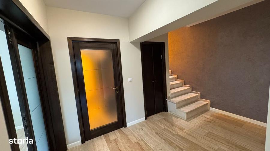 Casă cu 4 camere în Ultracentral