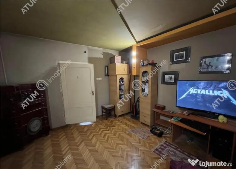 Casă cu 3 camere cu Teren 310 Mp în Trei Stejari