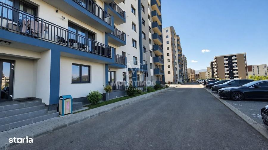 Apartament cu 3 camere în Tractorul