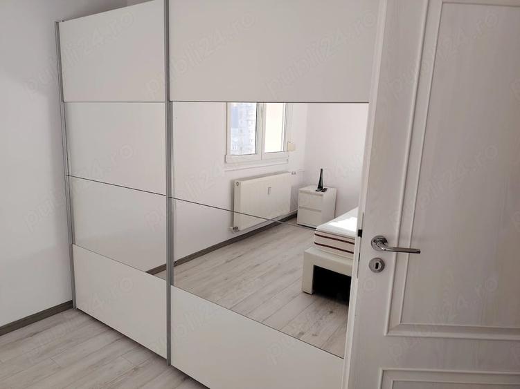 Apartament cu 3 camere semidecomandat în Liviu Rebreanu