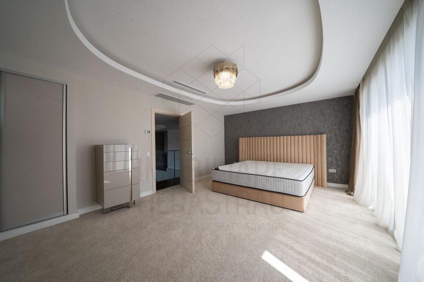 Apartament cu 5 camere decomandat, mobilat în Herăstrău