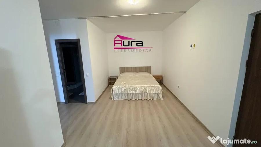 Apartament cu 3 camere decomandat în E3