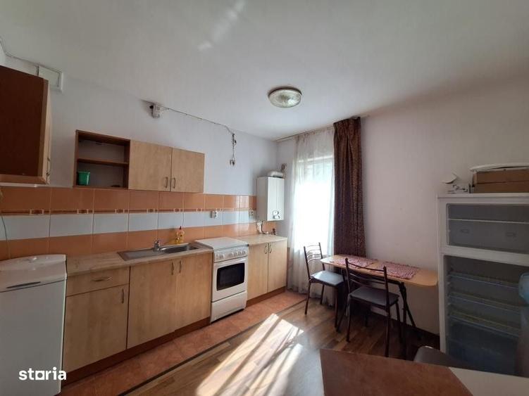 Apartament cu 2 camere decomandat în Florești