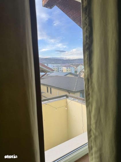 Apartament cu 3 camere în Florești