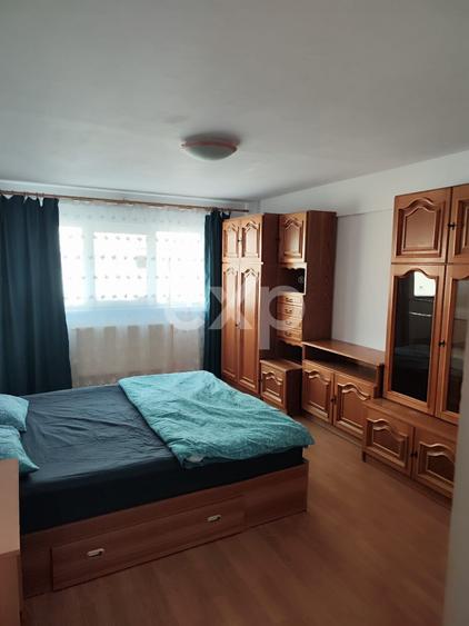 Garsonieră decomandată în Calea Turzii