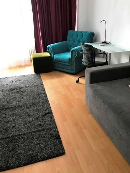 Garsonieră decomandată în Complex Studențesc