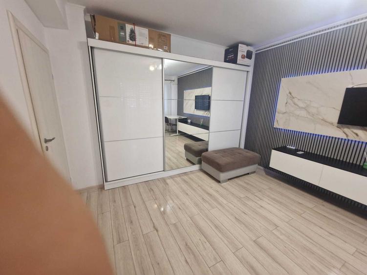Apartament cu 2 camere decomandat în Chiajna