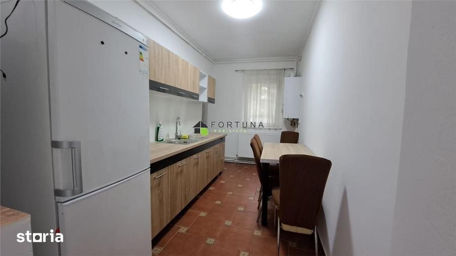 Garsonieră decomandată în Valea Cetății