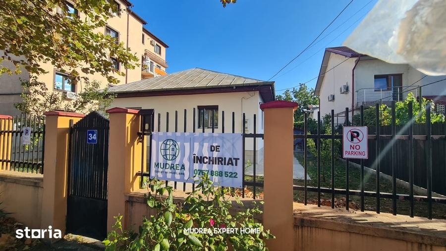 Casă cu 3 camere cu Teren 400 Mp în Central