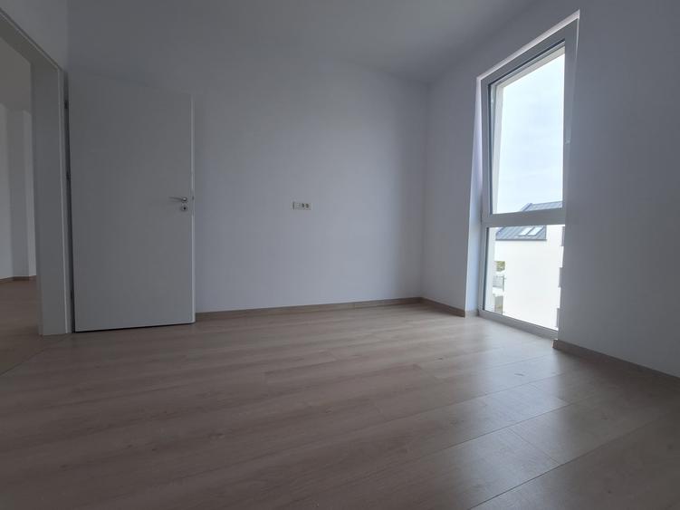 Apartament cu 2 camere semidecomandat în Freidorf
