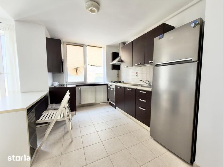 Apartament cu 2 camere în Tei
