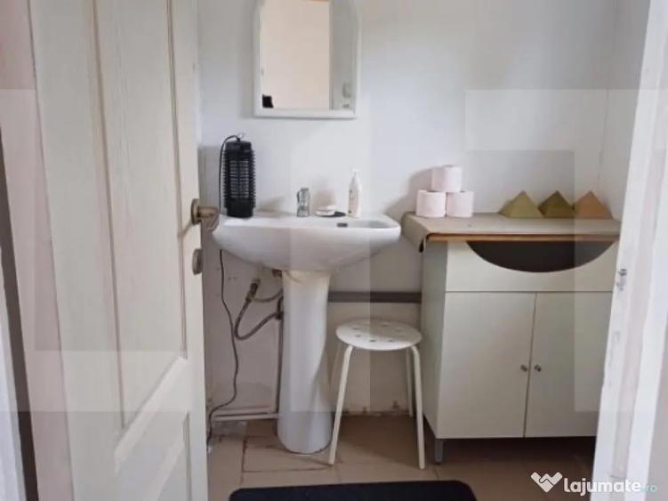 Casă cu 2 camere cu Teren 1800 Mp în Vârfurile