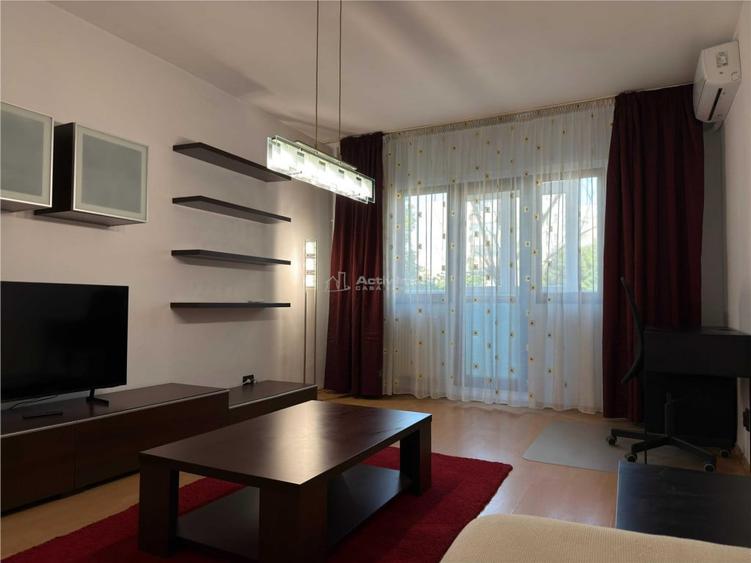 Apartament cu 2 camere decomandat în Timpuri Noi