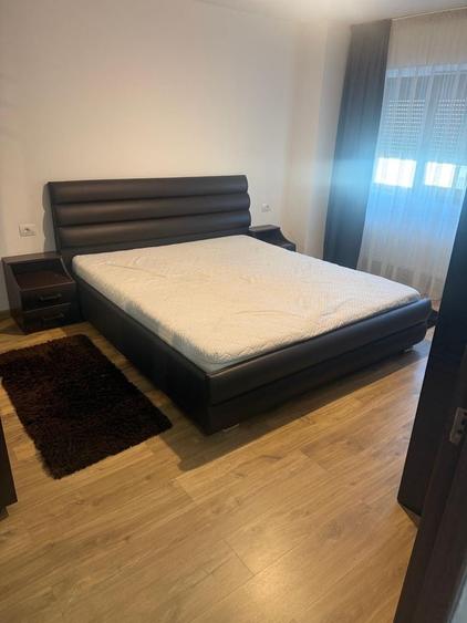 Apartament cu 2 camere decomandat în Nicolina