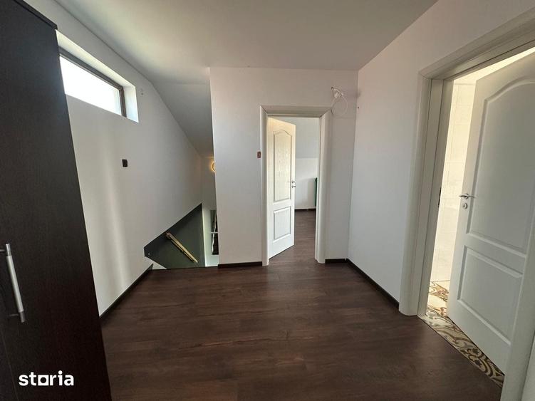 Casă cu 4 camere cu Teren 260 Mp în Chitila