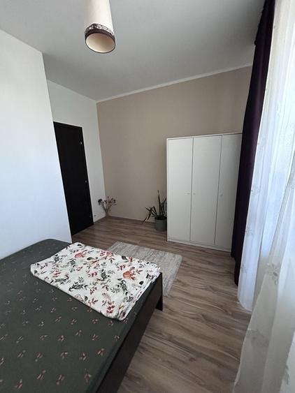 Inchiriez Apartament 2 camere - 7