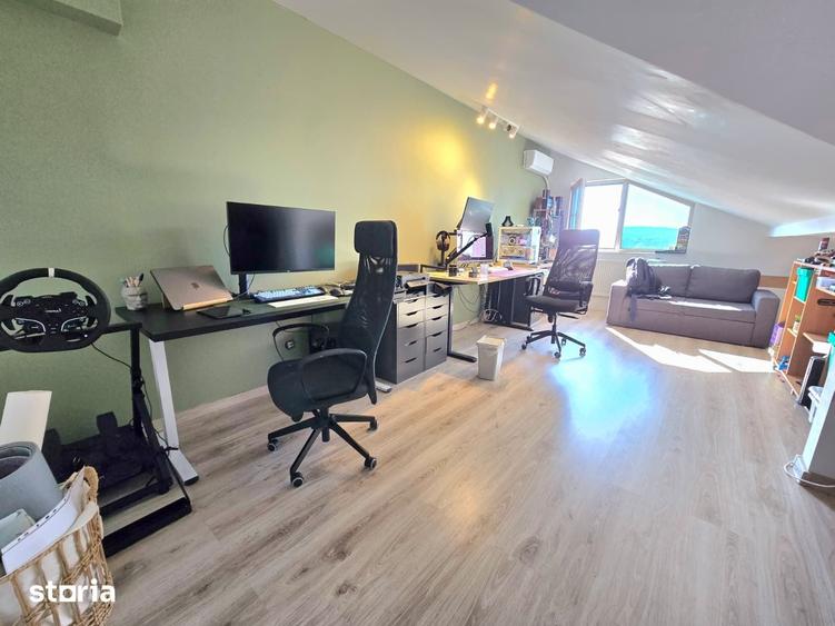 Apartament cu 3 camere decomandat în Holboca