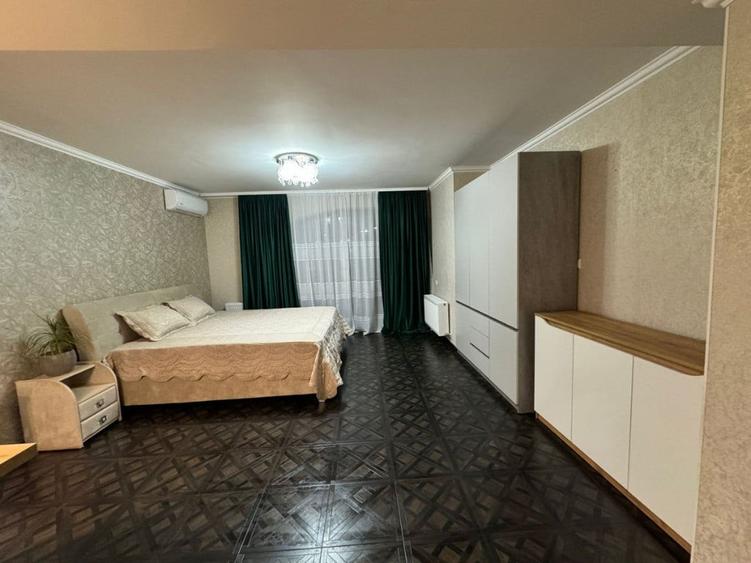 Garsonieră decomandată în Gruia