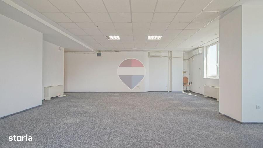 Spațiu comercial, de 79 mp, în Vlahuță