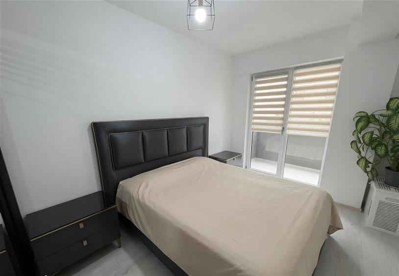 Apartament cu 3 camere decomandat în Cug