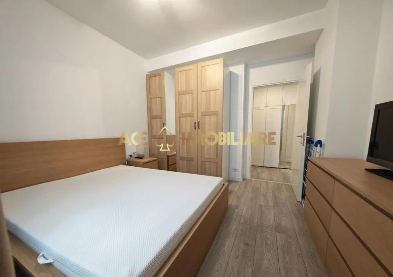 Apartament cu 2 camere decomandat, mobilat în Titan