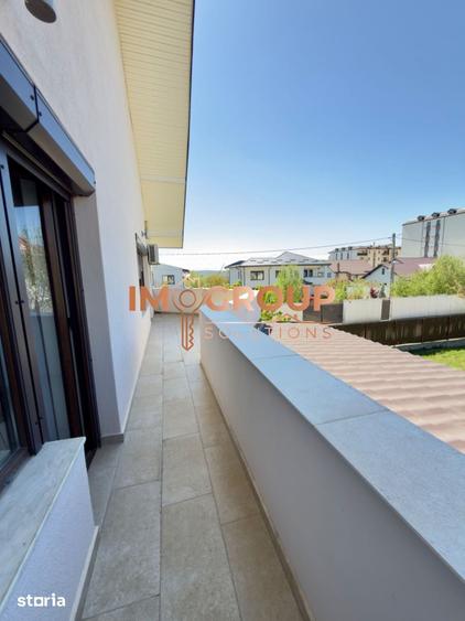 Casă cu 6 camere cu Teren 800 Mp în Valea Lupului