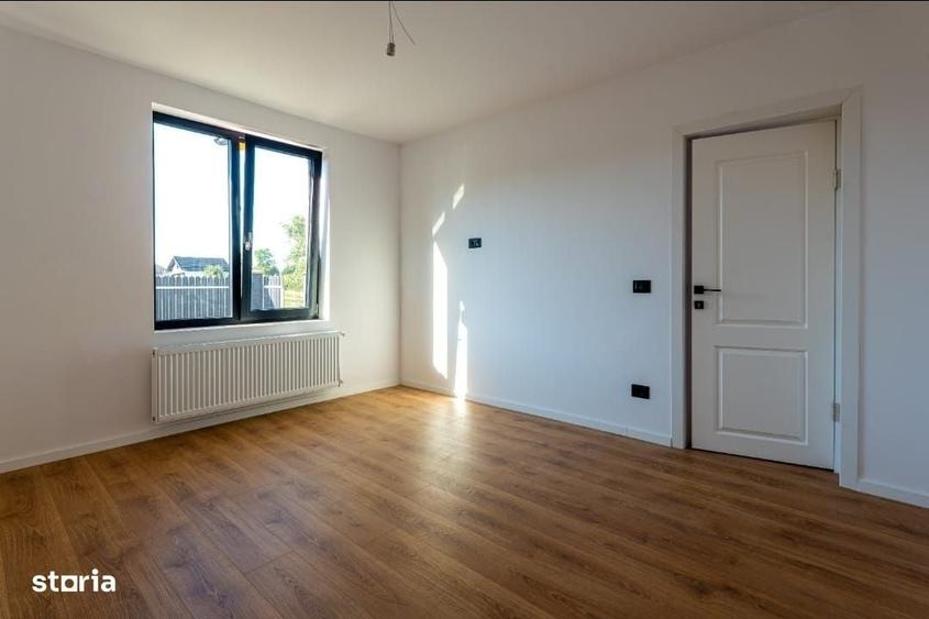 Casă cu 3 camere cu Teren 380 Mp în Hemeiuș