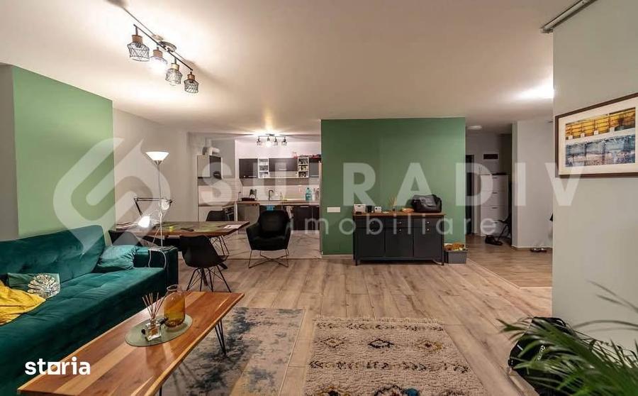 Apartament cu 3 camere semidecomandat în Central