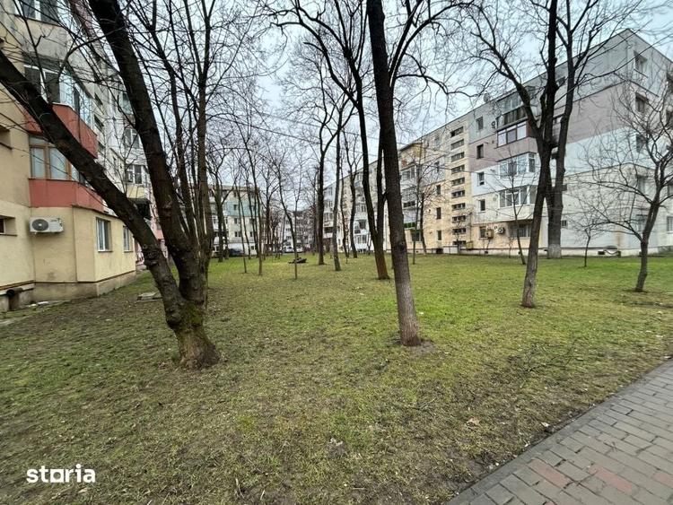 Teren de 513 mp, în Podu Roș