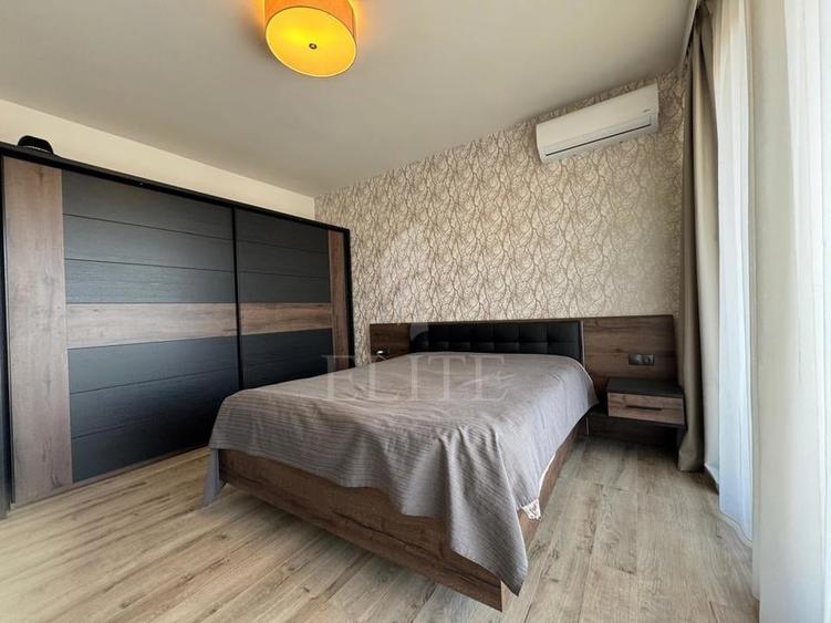 Apartament cu 3 camere semidecomandat, mobilat în Dâmbul Rotund